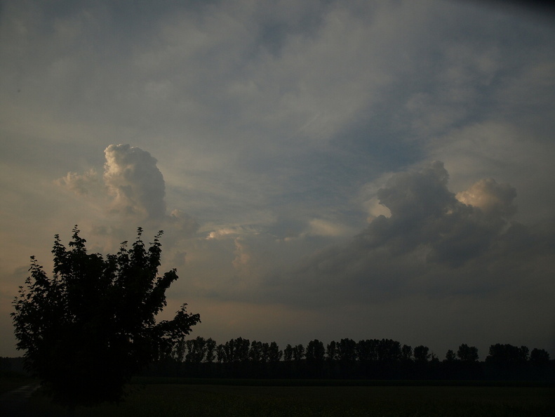 20120727_Regenwolken.JPG